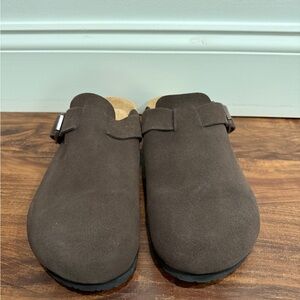 Clog Brown Suede Slip-On Shoes